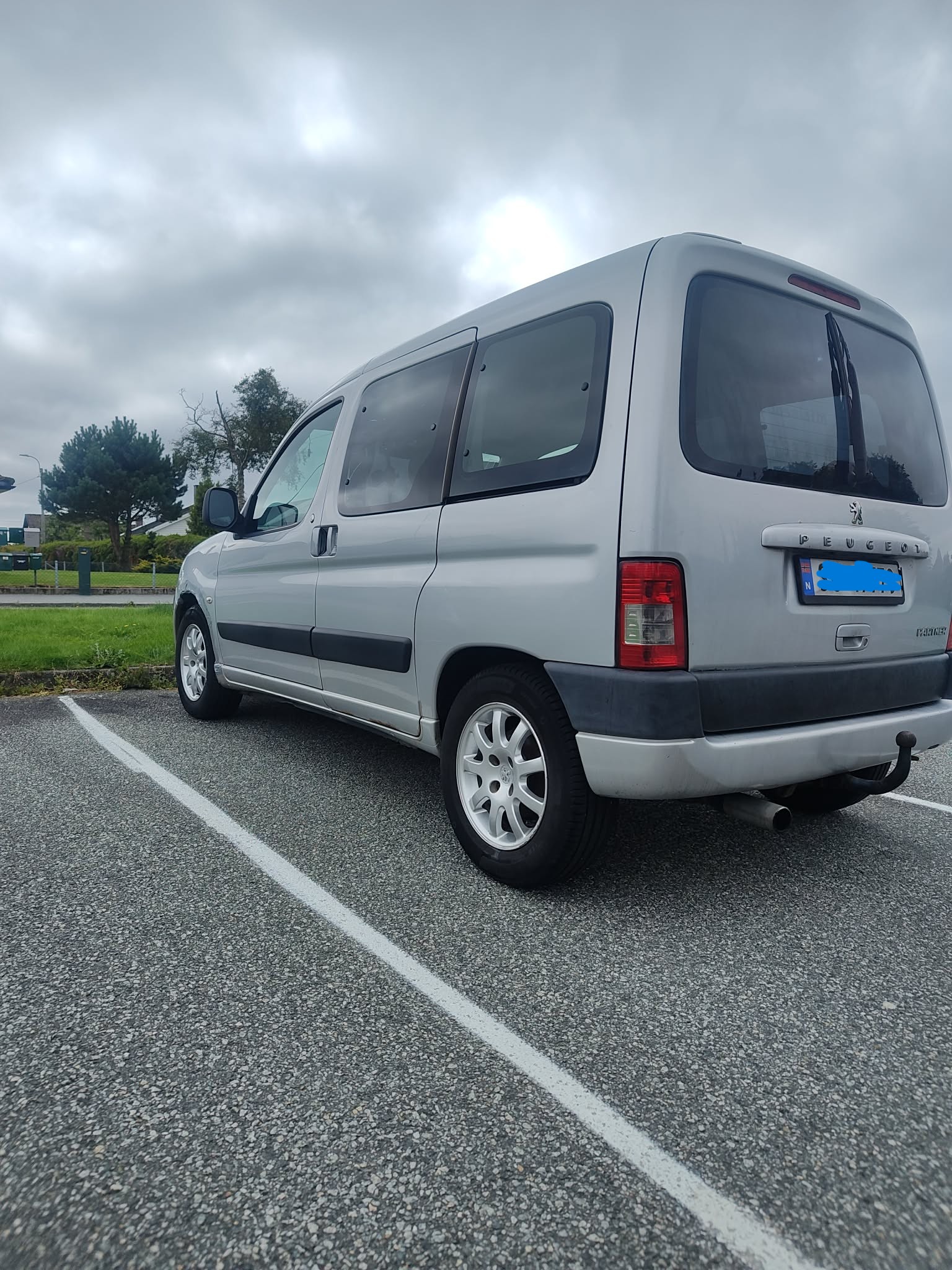 Varebilen sett fra siden